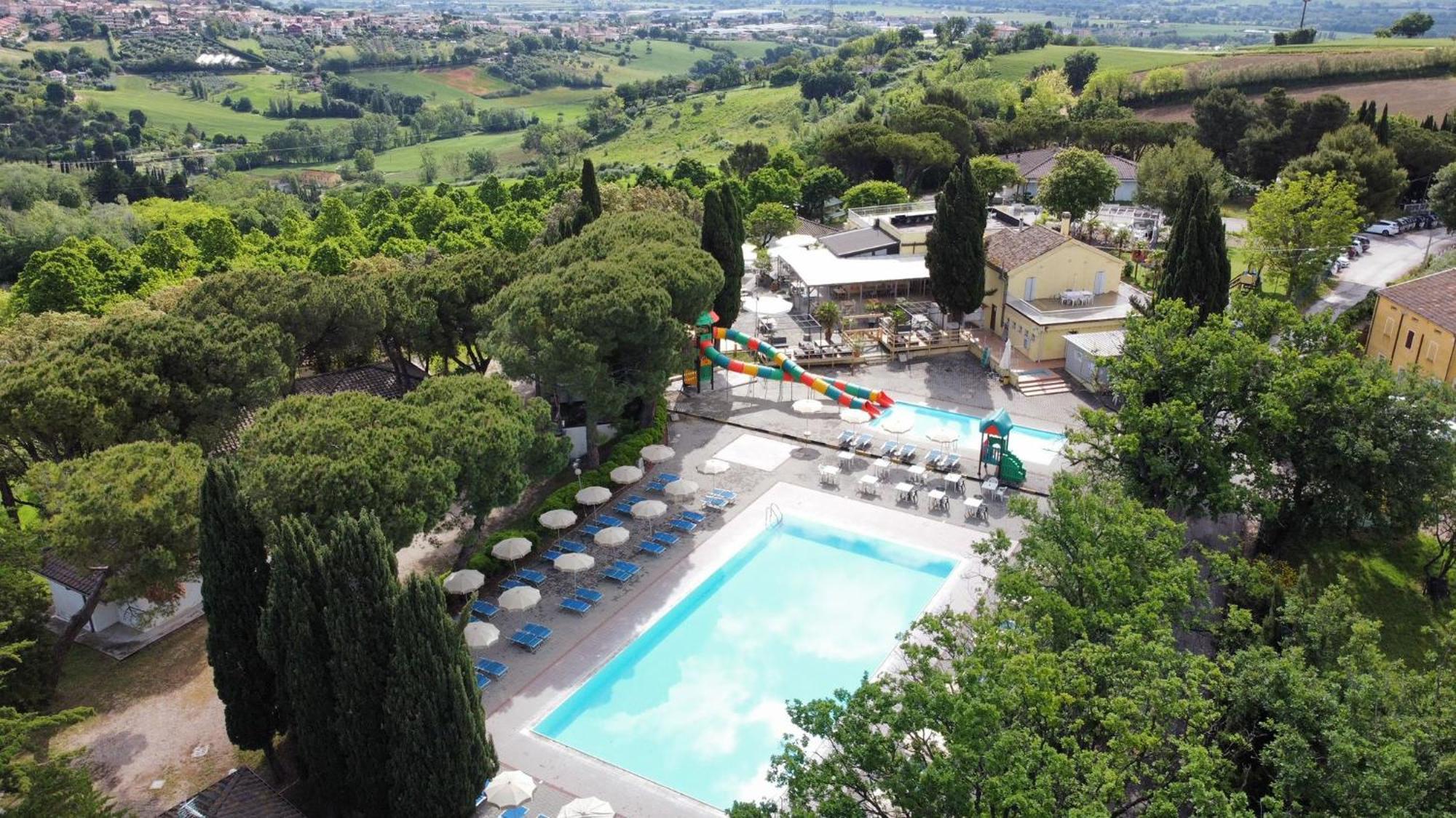 Camping Village Mar Y Sierra San Costanzo エクステリア 写真